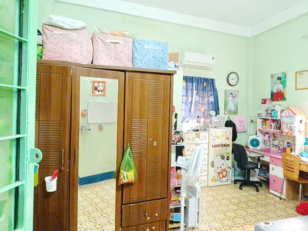 Bán nhà 2 lầu mặt tiền KD sầm uất đường Âu Dương Lân P.3 Quận 8